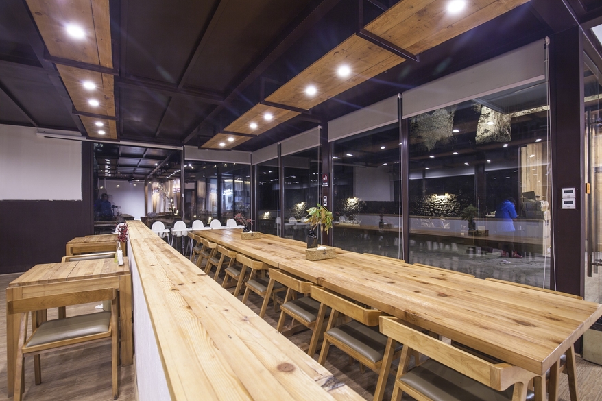 娴簯鐗у満缃戠孩姘戝,娴簯鐗у満楂樺北