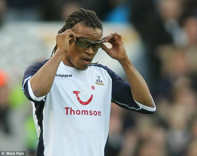 英超球队胸前广告,曼联球衣胸前广告历史