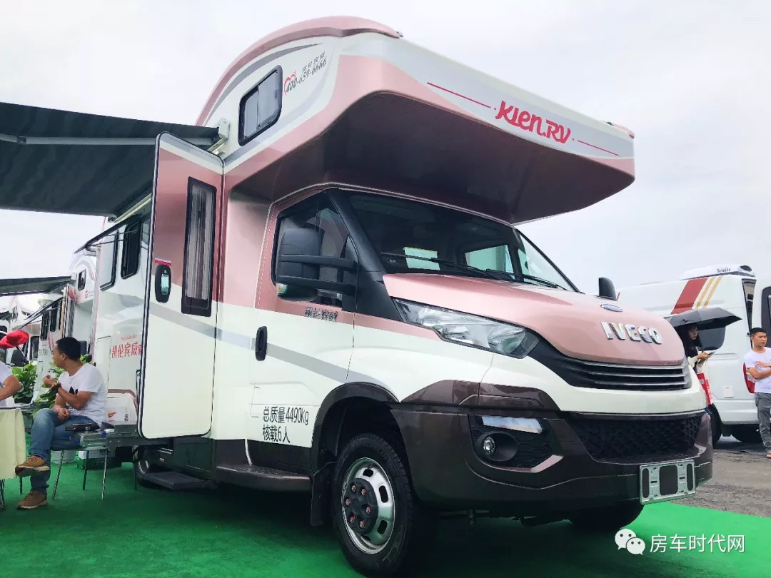 17款依维柯进口房车凯伦宾威参数,凯伦宾威进口依维柯房车底盘升级