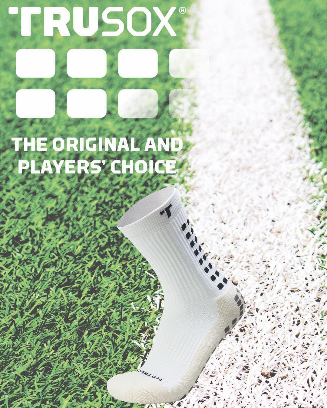 足球场上,让我们用袜子来一决胜负!