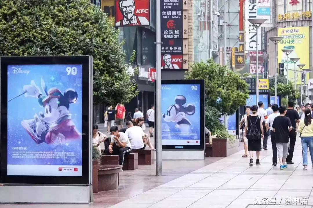 绫冲鏈堥ゼ绀肩洅绌虹洅,瑗垮畨绫虫棗鏈堥ゼ绀肩洅