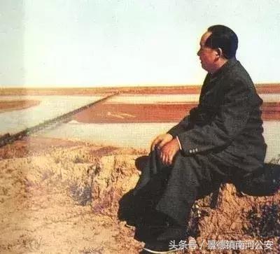 9月9日,一起感悟毛主席诗词里的巡天情怀,缅怀伟大领袖!