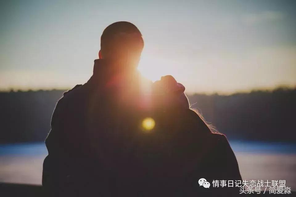 表达爱意的情书英文,我爱你的英文情书原文