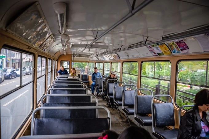 我们异地了24年，在你88岁时去莫斯科娶你——今夕传媒旅行家出品