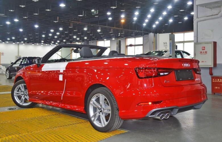 撩妹敞篷小跑,7秒破百,高逼格的豪华品牌,28万起