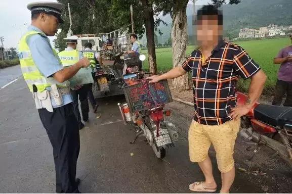 开车忘带驾照了怎么办,开车忘带驾驶证怎么办有照片