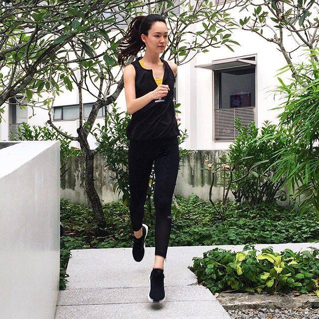 chanel国际化超模,chanel御用模特fiona