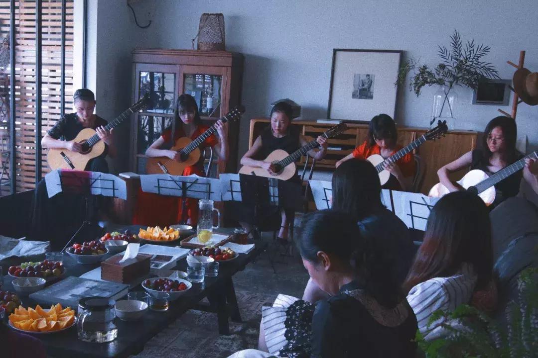 古典吉他曲秋天,古典吉他最后的秋天