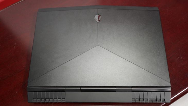 外星人alienware15r4,alienware15r4魔幻银