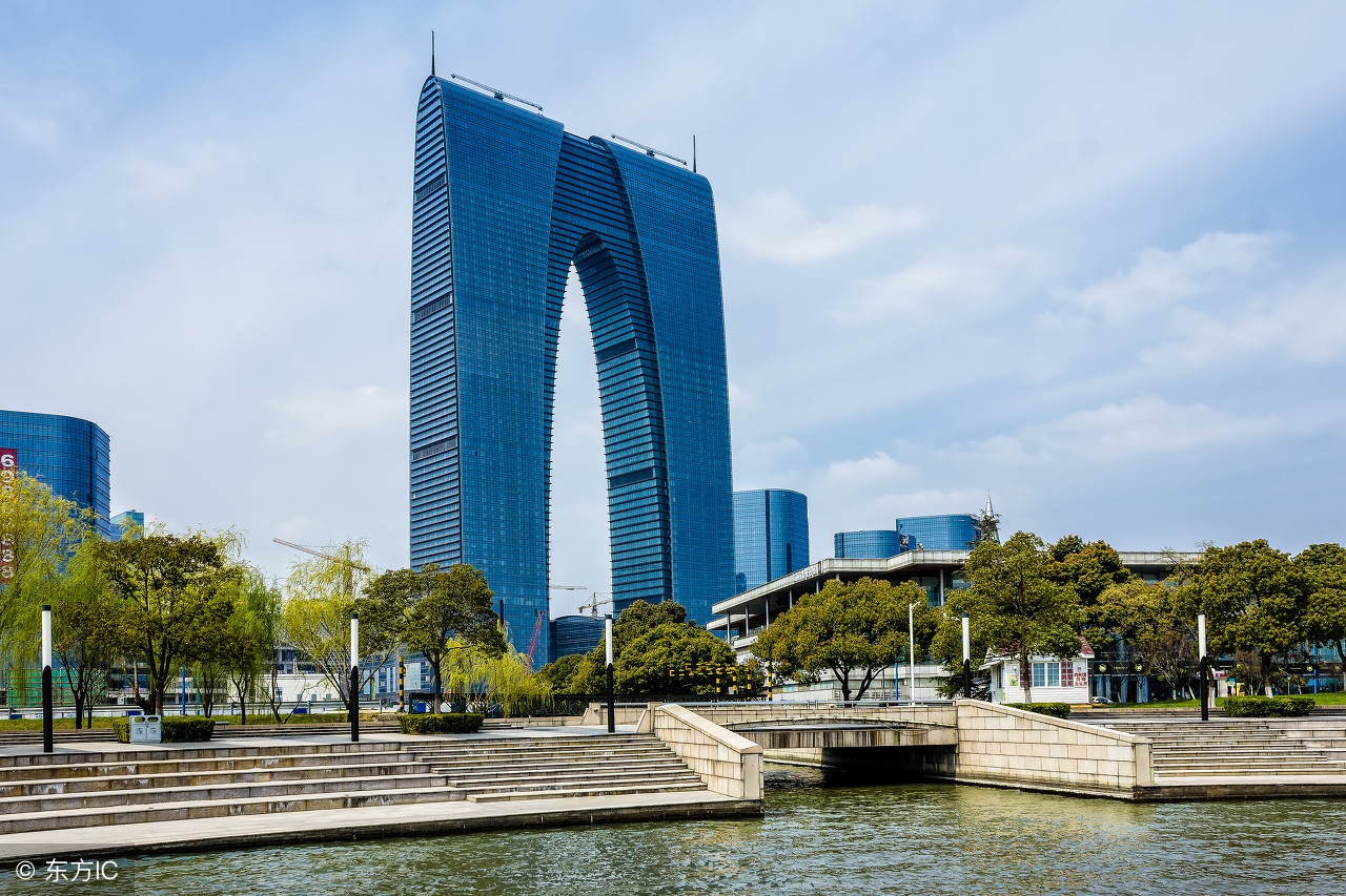 苏州水上摩天轮乐园,苏州的摩天轮为什么拆了