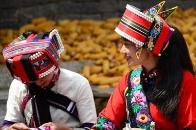 岁月非遗拾萃，流光溢彩