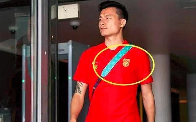 国足0比1输卡塔尔郜林,恒大球员郜林卡塔尔世界杯