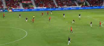 一场造5球！谁能想到世界杯亚军最惨失利是拜这妖星所赐