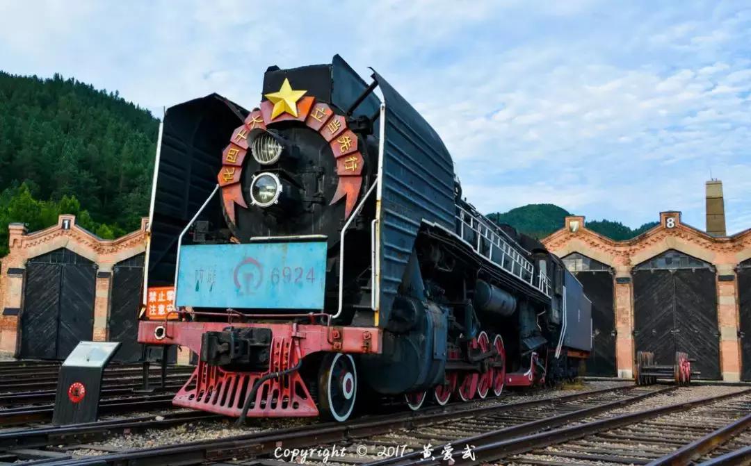 国内最美的十大海滨城市,国内最撩人的20个金秋童话