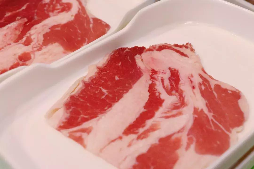 长春独一份的清真自助烤涮一体才59.9元一位，肉质好的不像话！