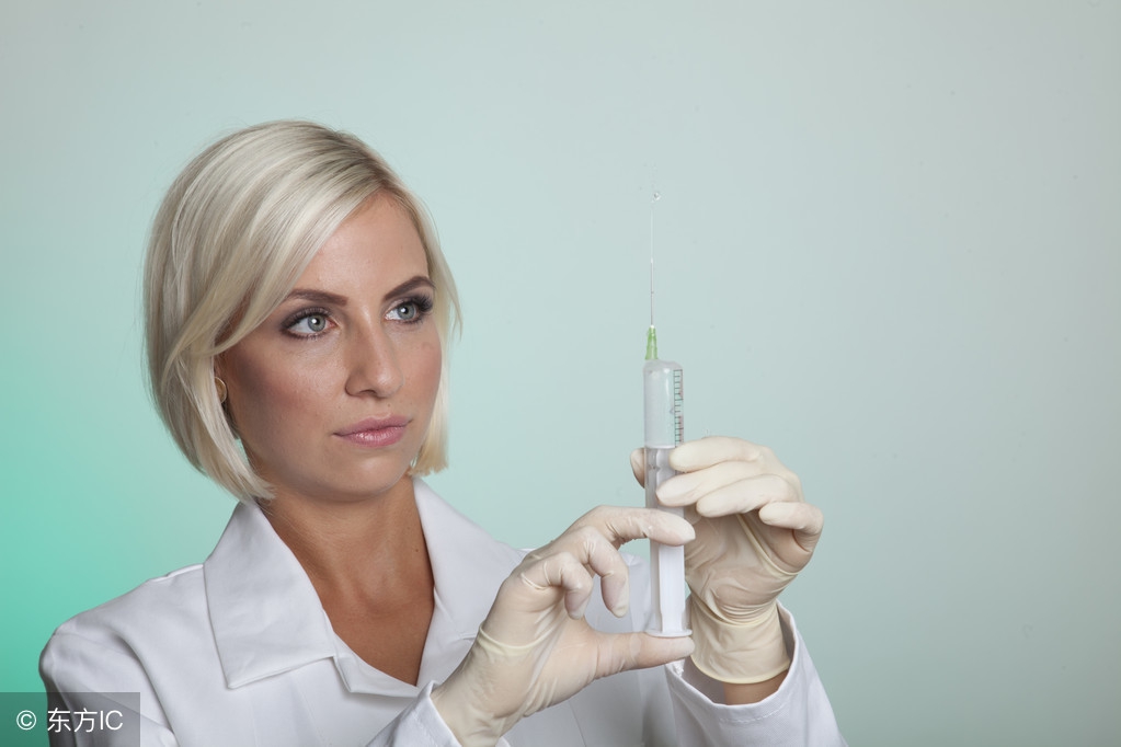 跑步摔了膝盖擦伤怎么办,跑步摔破皮了第二天还能跑吗