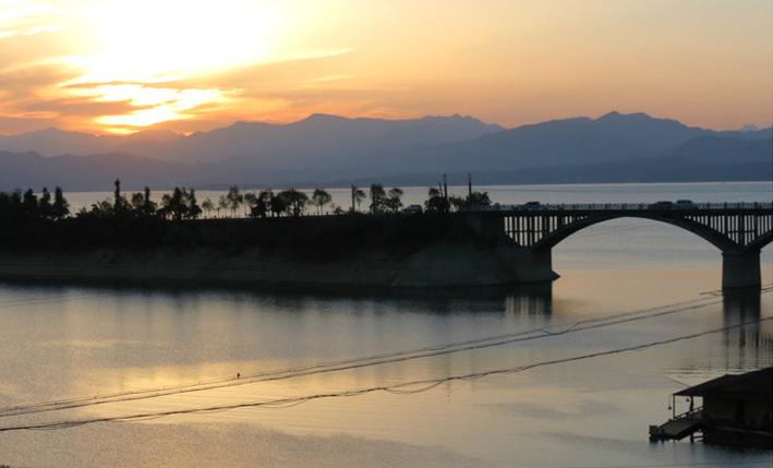 太平湖云居湖景,太平湖如一幅水墨