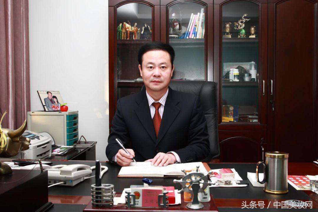 这家代理商，凭啥被誉为美业人的“黄埔军校”？—美妆河南行