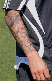 贝克汉姆一身的纹身,贝克汉姆为什么一身的纹身