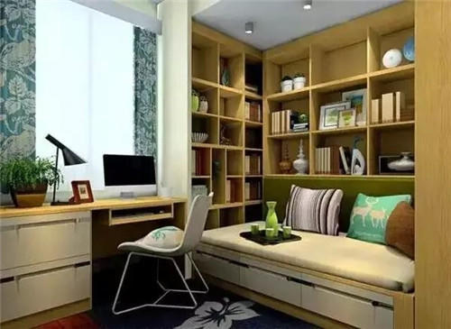 小户型不做榻榻米还能怎么装,小户型不做榻榻米带书桌衣柜