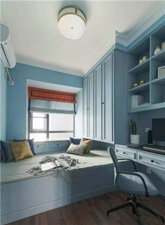 小户型不做榻榻米还能怎么装,小户型不做榻榻米带书桌衣柜