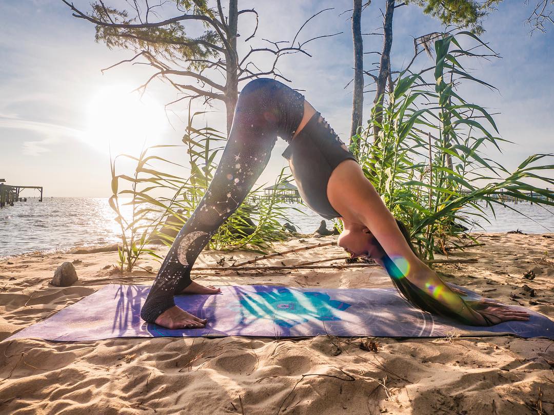 瑜伽和燃脂有氧健身操哪个好,有氧燃脂瑜伽课程