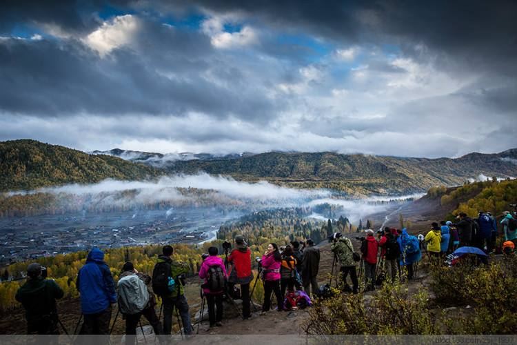 北疆环线10日游最新,北疆环线10日游旅游团