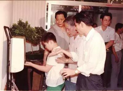 韶关老网友再公布24张照片,带你回去上世纪八九十年代的韶关