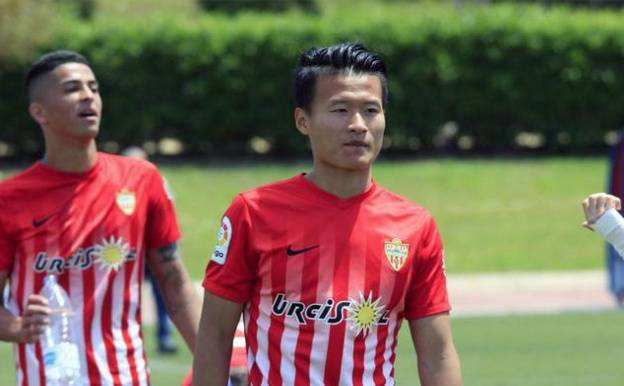 皇马主力踢不上国家队,皇马不引援球员