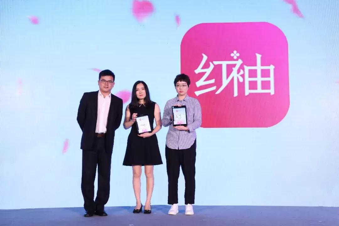 红袖读书红妆,红袖读书初心