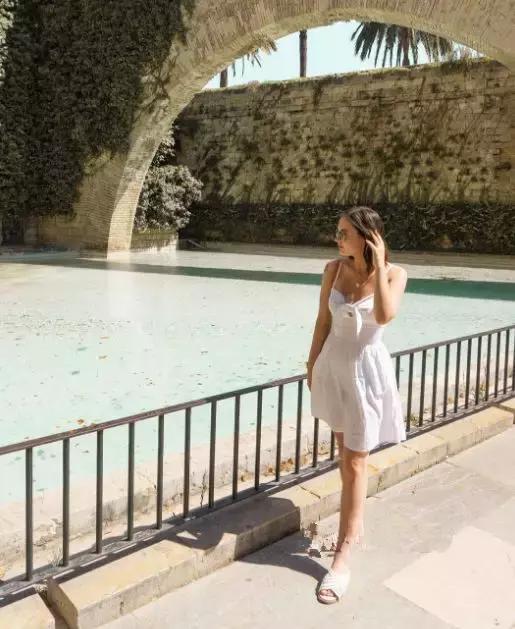 150个子矮黑黄皮怎么穿,又胖又矮的妹子怎么穿