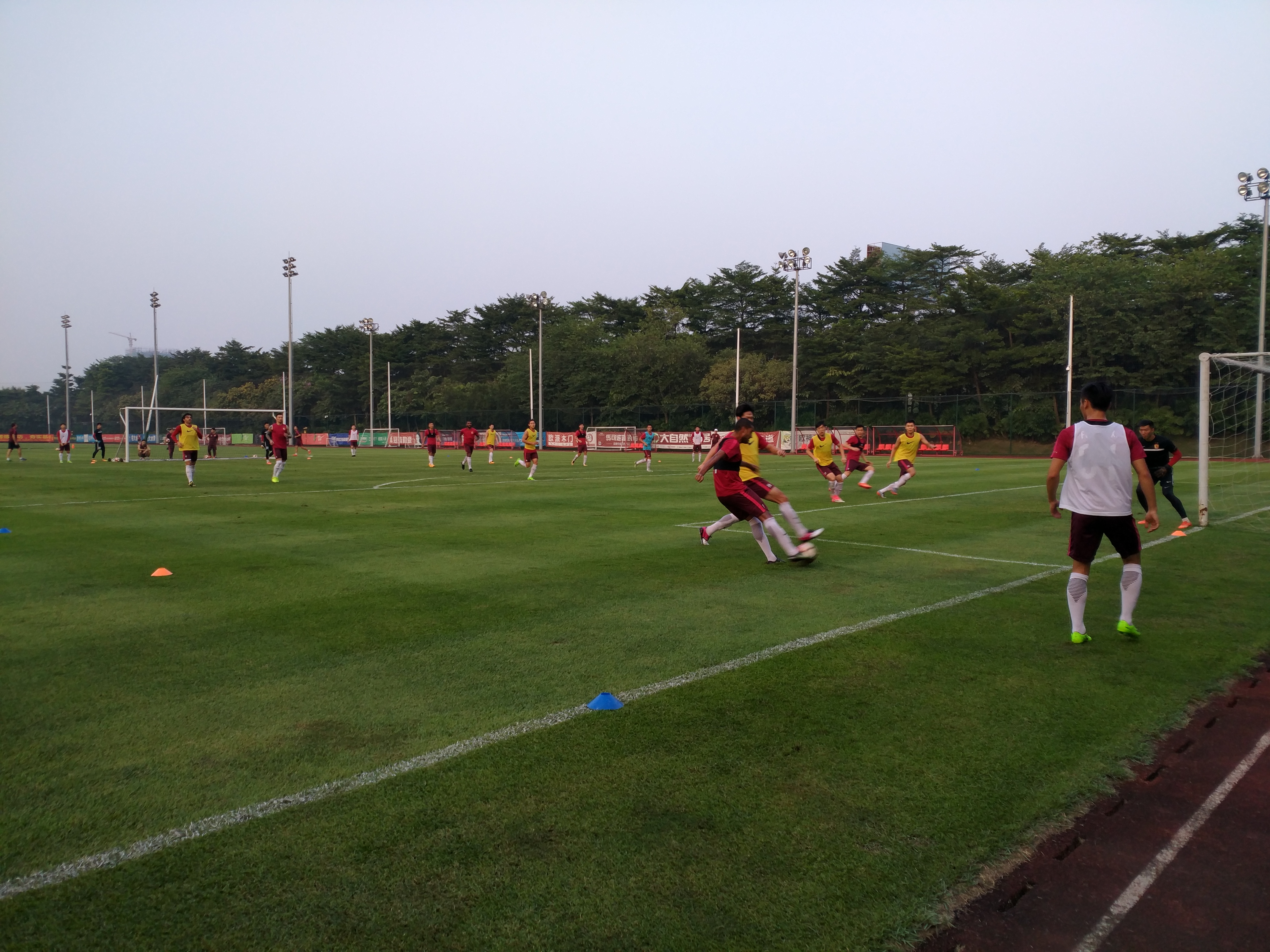 广州恒大足球成功的原因,广州恒大足球主场效果图