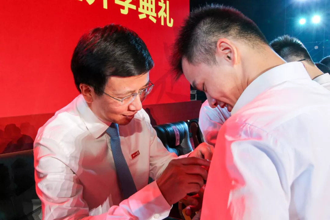 全景直击！浙江大学2018级研究生新生开学典礼！丨新时代教育