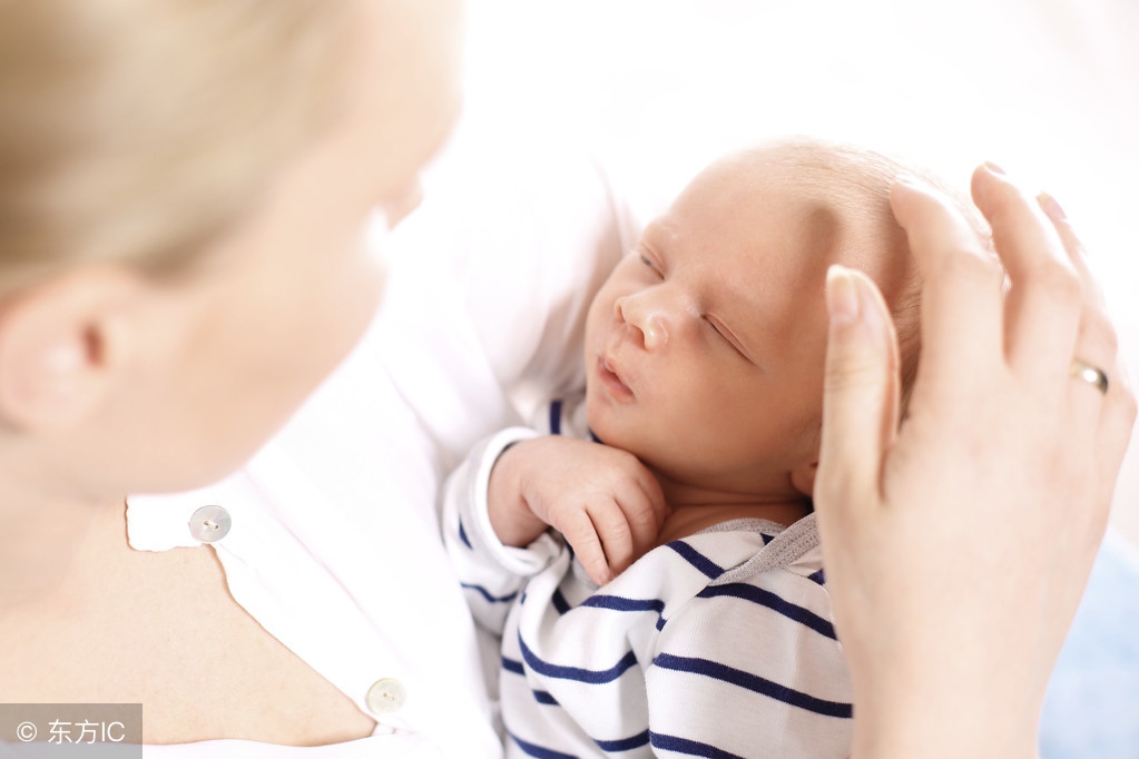 早产儿回来家怎么照顾,月嫂怎么护理出院的早产儿