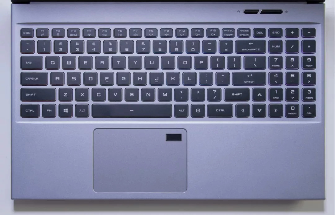 6000元边框超级窄的游戏本,窄边框游戏本