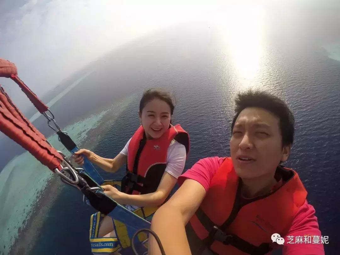 带两个孩子出去的妈妈,带两个孩子的妈妈去旅行