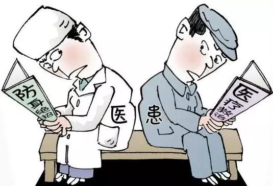 两父子打医务人员判刑,父子俩殴打警察被判刑