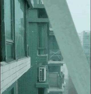 “山竹”过境，多雨模式启动，门口的餐馆也是极好，就近吃点啥？