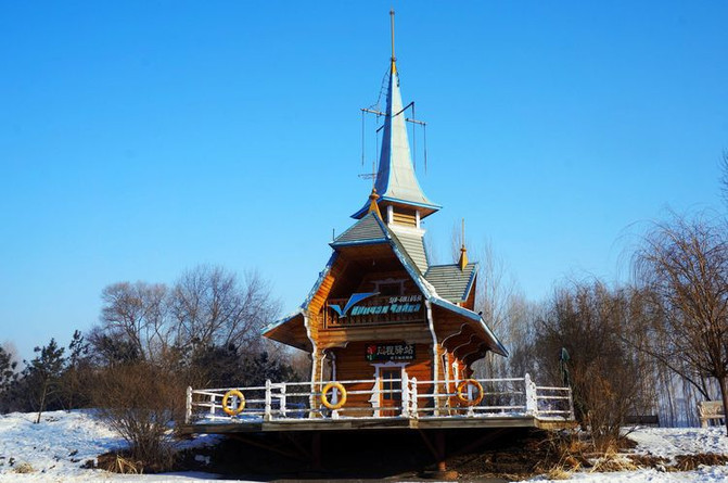 冰城伏尔加:“晴空下的雪域恋歌”让你知道旅行和旅游是两码事!