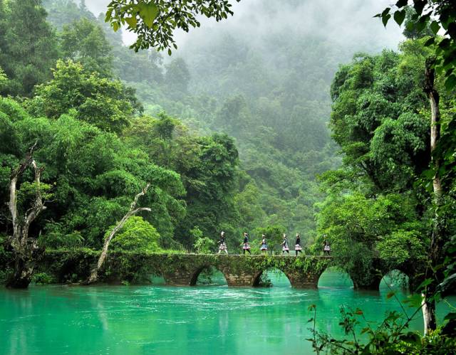 自驾游贵州荔波攻略最新,贵州自驾游万峰林黄果树瀑布荔波