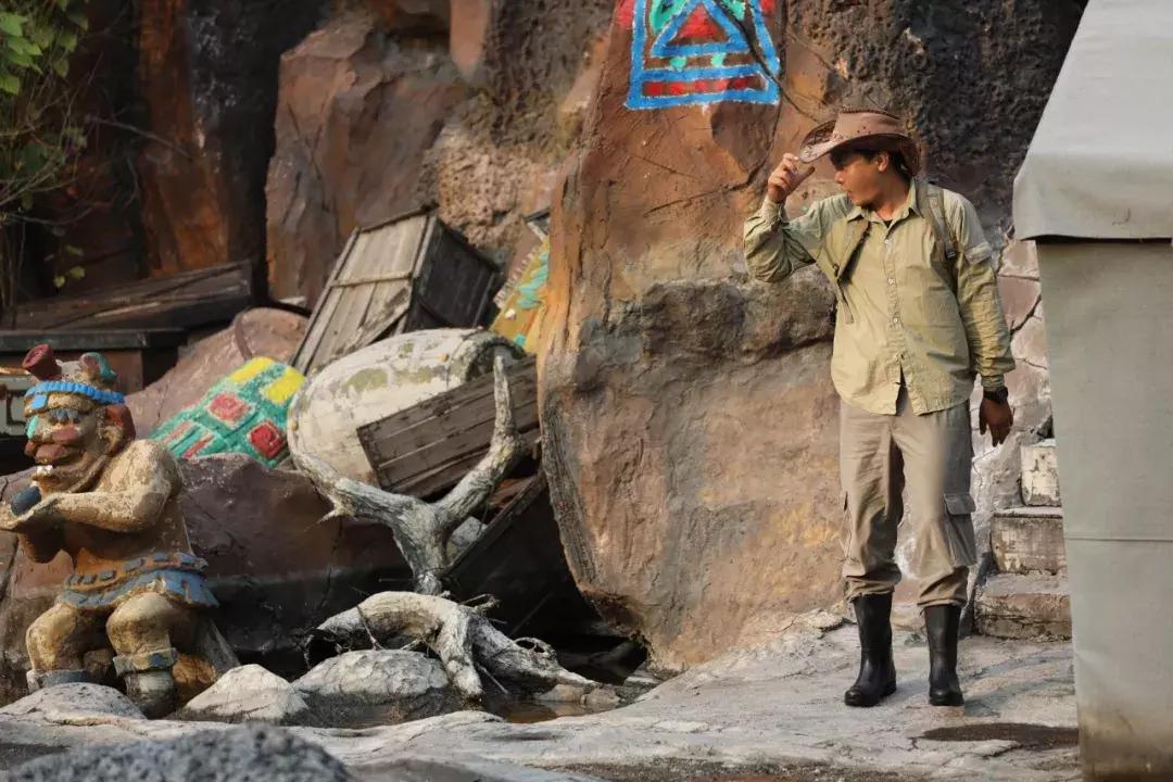 转接环如同原生操控性基因强大佳能EOSR初步评测