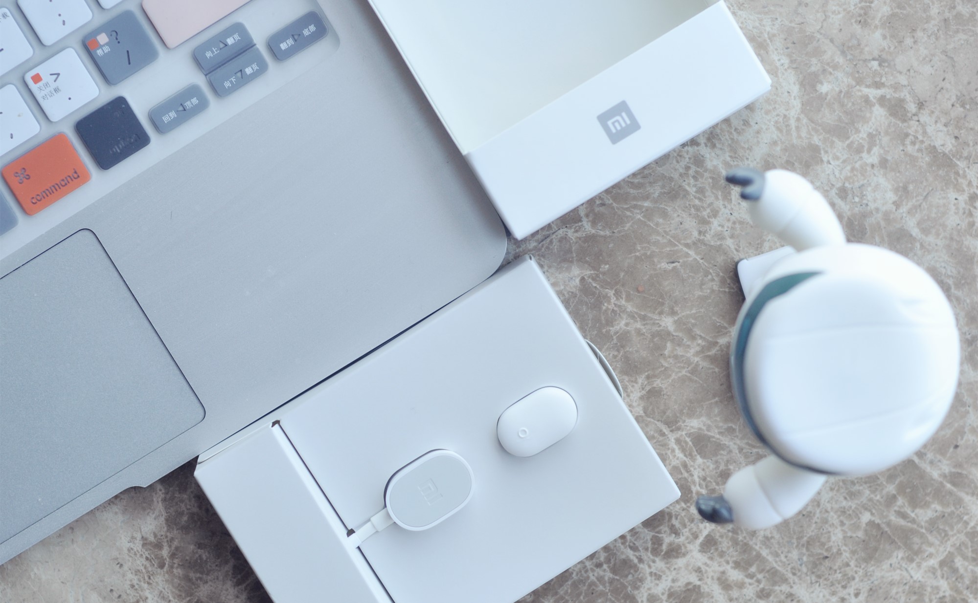 小米无线蓝牙耳机半入耳式,蓝牙耳机迷你超级小入耳式小米