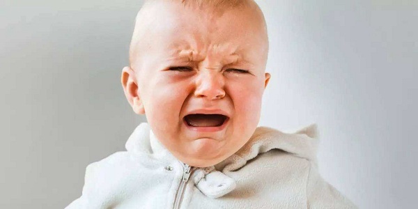 新生婴儿皮肤过敏怎么处理,新生儿皮肤过敏怎么处理