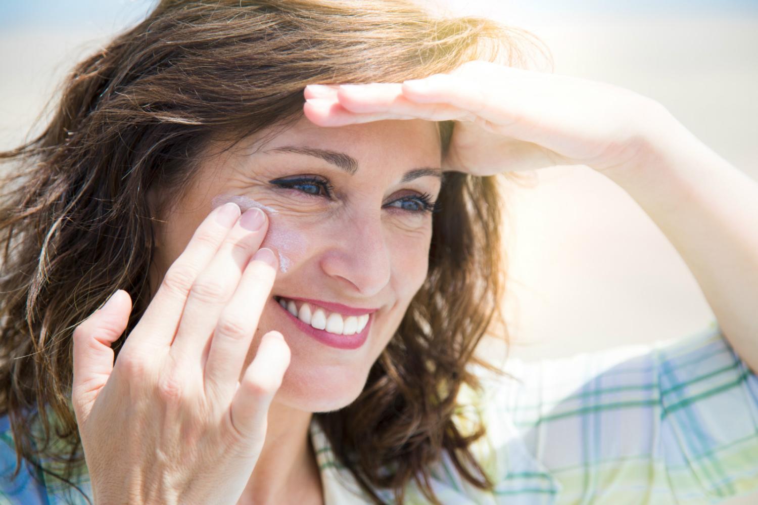 十几年的法令纹怎样消除,4招轻松摆脱法令纹年轻10岁不是梦