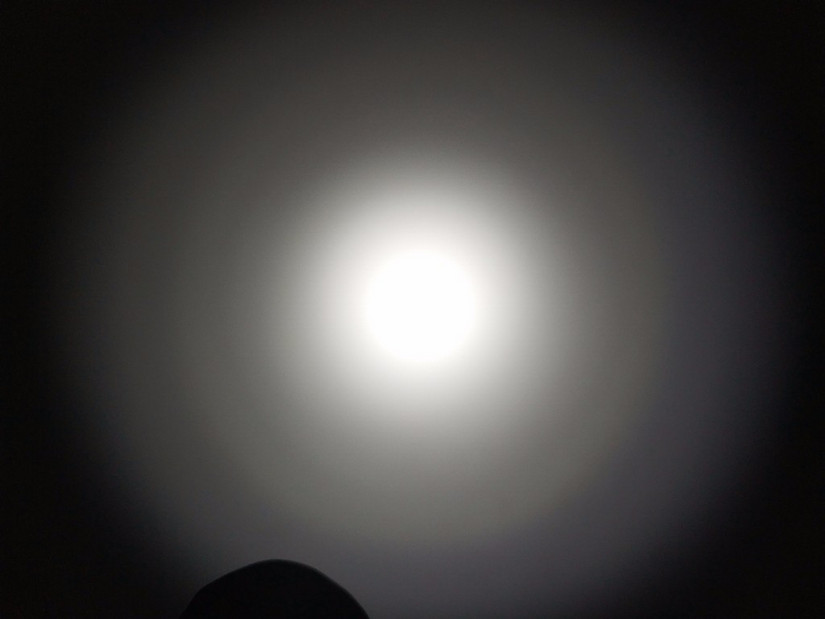 独有的六面体手电——奥德宝HEX62手电测评