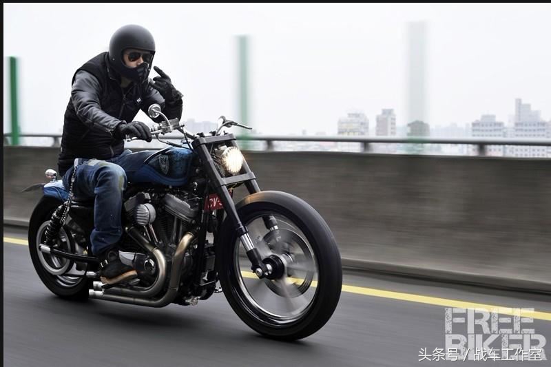 用复古解构哈雷宝马的土豪文化