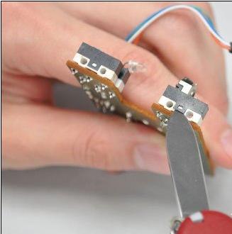 鼠标拆解方法和步骤,鼠标可以拆解成几部分