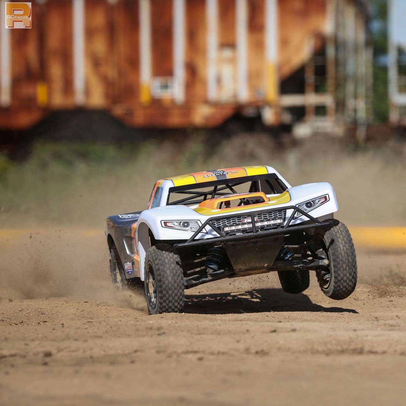 Losi 5ive-T 2.0 1/5 汽油遥控车