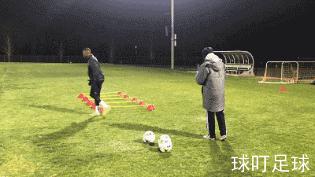 踢球必须练好核心力量,踢球锻炼爆发力