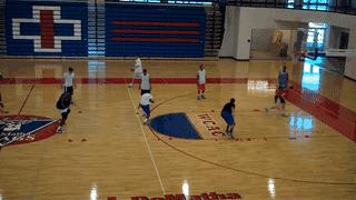 美国少年篮球运球基本功教学,小学生篮球跑位意识训练